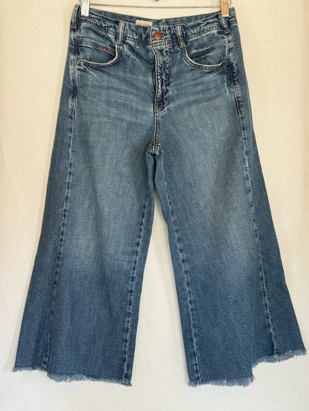 Pilcro for Anthropolgie Wide-Leg Flare culotte Jeans in Medium Blue Denim